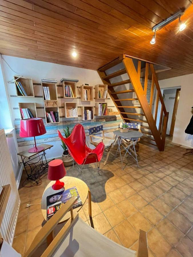 Lesse En Ciel Vous Accueille Avec Plaisir . Houyet Exterior foto